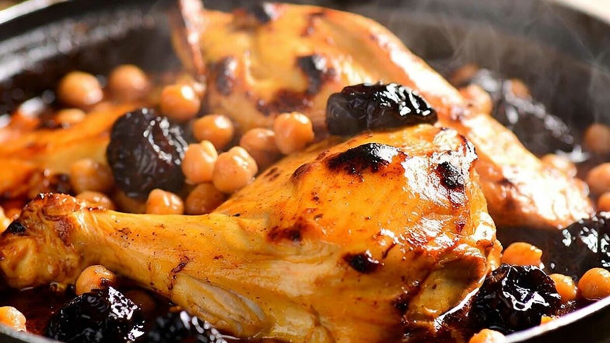 Recette-tagine-de-poulet-pruneaux-poix-chiches