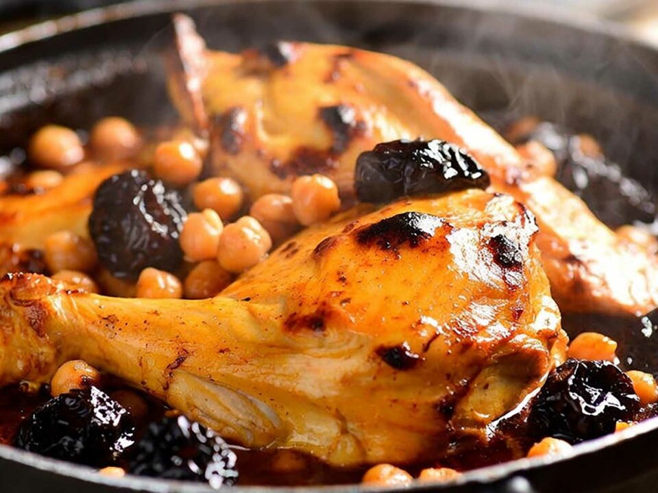 Recette-tagine-de-poulet-pruneaux-poix-chiches