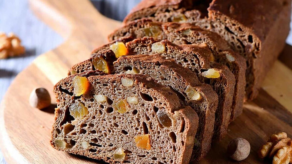 pain epice-aux-fruits-confits